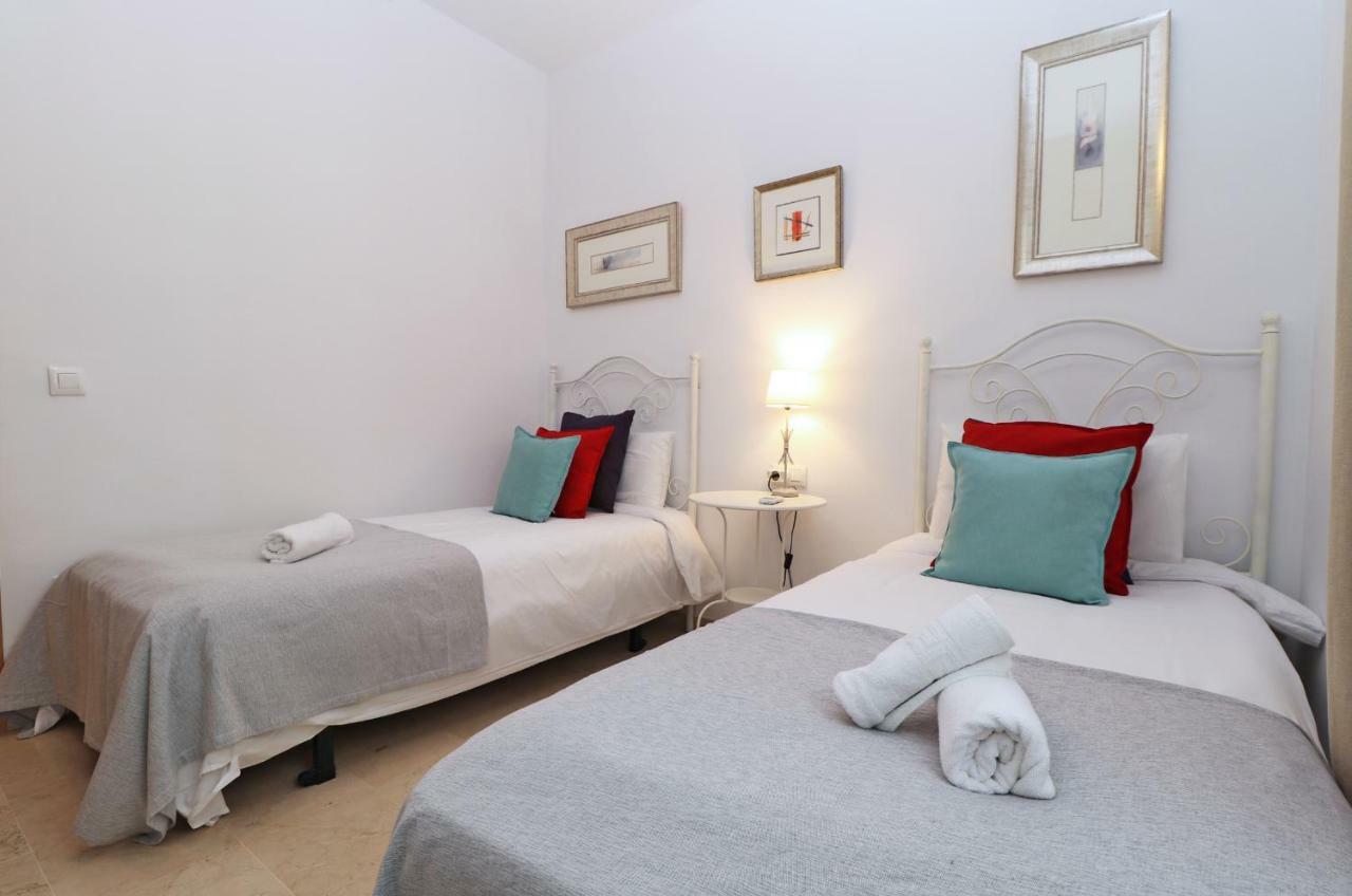 Del Parque Flats San Rafael Leilighet Málaga Eksteriør bilde